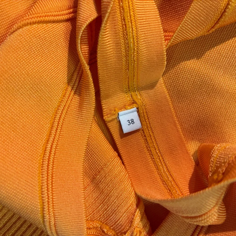 SANDRO Malvina Fringe
Midi Dress in orange size 38/ 6 US - Picture 8 of 8